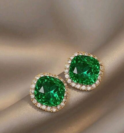 1 Pair Minimalist Elegant Artistic Square Stud Earrings for Women | Modern Geometric Jewelry | Everyday & Holiday Wear